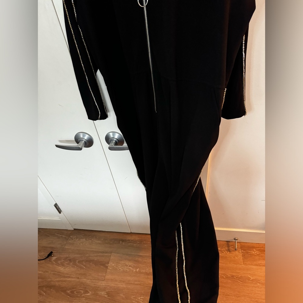 One piece jumper with rhinestones